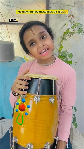 Holiday homework aur bacche 📚😰| Indian family #shorts #funny