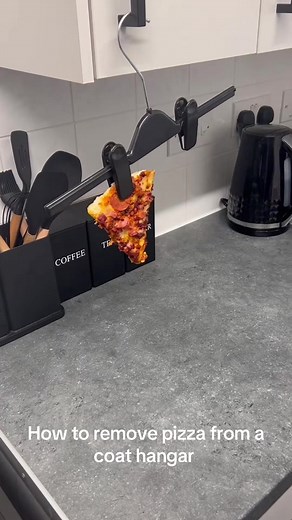Pizzaman: Cómo eliminar la pizza del colgador