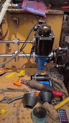 Line boring machine on site machining #onsitemachining #lineboring #excavators #workshop #machnist #mechanic #portablelineboring #machine #heavymachineryspare #excavatorlife #machineshop #welding #welder #automaticlineboring #weldrepair #Machinist