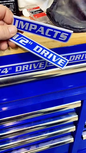 Tool organization, a simple stick makes you the king! MagTag magnetic label system, with high-end 3D printing and military-grade magnetic force, instantly upgrades metal cabinets, drawers, and toolboxes to visual organization. Personalized labels, say goodbye to the despair of "searching the entire garage", and locate items in a second, doubling your efficiency! ⚡ | Marvelmerit