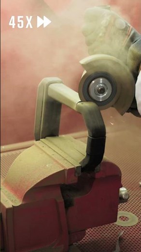 ⚠️ Ultimate Bike Lock Test: Hiplok D1000 bicycle lock defeats angle grinder assaults with ease!