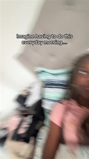 All bc of her alarm😭 #alarmy #2026 #viral #fyp #creatorsearchinsights @GLORYY💖 @Ryleee