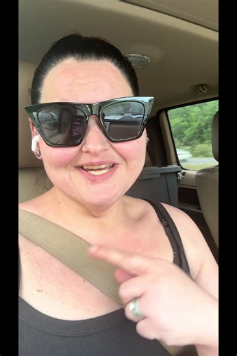 Y’all… TOMORROW is the BIG DAY!! 🤘🔥💸 The My Bills Are Paid Tour is rollin’ into the Punk Rock Flea Market in Cottonwood, Alabama and baby… it’s about to be WILD 😍🖤 Come hang out with me from 11AM–7PM at The Crossing at Big Creek 🎤🛍️ 📍 300 crossing parkway Cottonwood, AL 36320 United States We’ll have merch, selfies, laughs, and all the punk rock horror vibes your lil spooky heart can handle 👻💚 PLUS… look who else is gonna be there 😱👇 @tylermane 🔥 @drchud 🎃 @chadoffbeat 🤘 @thecross