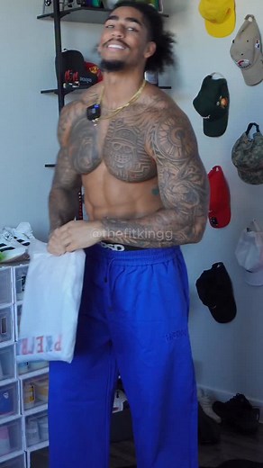 🚨@prefrd.us drop on Nov 28. 31 PIECES AND EARLY ACCESS IS LIVE🚨 Code “King” to save more bread ‼️‼️ Miss out if you want to, can’t say I didn’t warn you 🗣️ . #thefitkingg | Thefitkingg