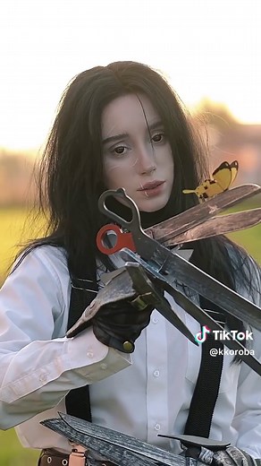 Edward Scissorhands✂️🖤 | Forever Young