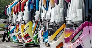 Tour bus operators want federal government to intervene to prevent bankruptcy [NSTTV] | New Straits Times
