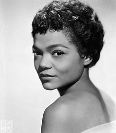 Eartha Kitt: Bio, Height, Weight, Measurements