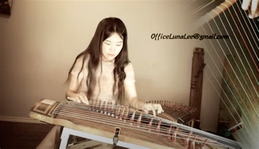 Steely Dan’s “Do It Again” Performed on the Gayageum, a Korean Instrument Dating Back to the 6th Century