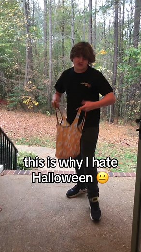 fake everything #fyp #edmondx | 1 2 Buckle My Shoe