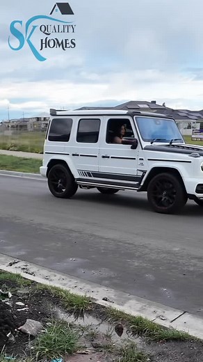 45K views · 225 reactions | 5 master suites. A dream kitchen. Your own pool paradise. Live the luxury you deserve with @skqualityhomes  Call  0430 556 850 Email info@skqualityhomes.com.au | Jacqueline Kaur | Facebook