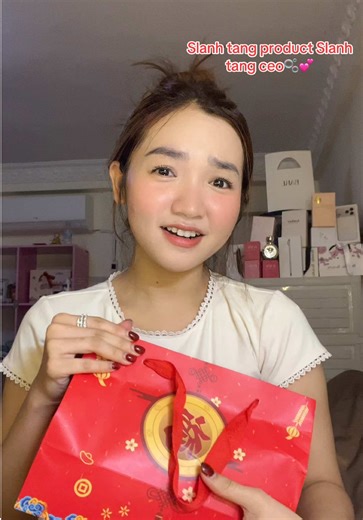 Discover the Glow Skin Official Mask