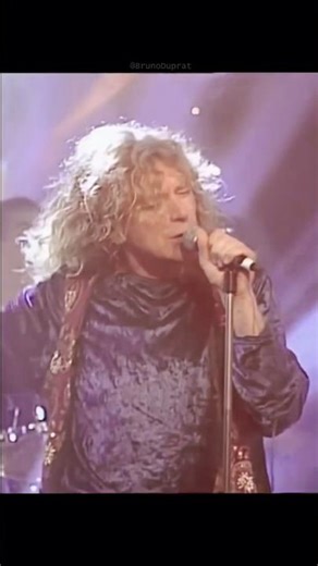 ROBERT sings LIVE on TV! -1990’s #robertplant #ledzeppelin #29palms #brunoduprat #live #singer #tv