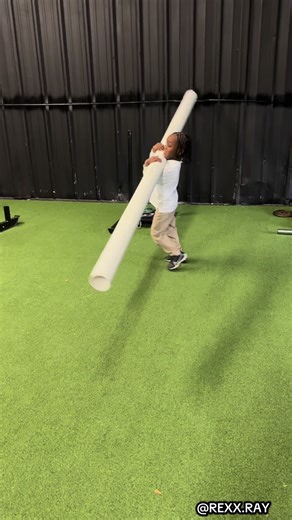 😂💪🏾 We building real men around here . 4 years old learning movements and control . #webloomerz #rexxray #lifecoach #youthtraining #lifeskill