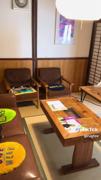 タフティング実演させてもらいますー #tuft #tufting #tuftingart #ラグマット #タフティング