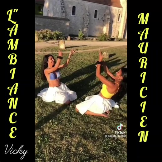 #creatorsearchinsigh L'Ambiance Mauricien Vicky #creatorsearchinsights2025view🙌 #creatorsearchinsights2026 #creatorsearchinsight2024 #creativesearchinsight202l @иоана @Creator Search Insights @bruxelles 1080🇹🇩 @paris France 🇲🇦🇫🇷 @creator france