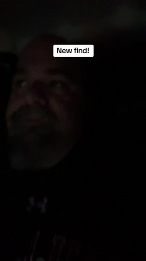 A motion-activated mailbox light so I can see inside at night! #illumisafe #mailboxlight