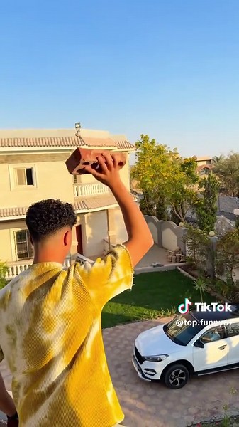@AyeSHa_MeeR #BalliBotMogis #TrendingReels #FYP #ViralTikTok #MillionViews #TrendingReels #Foryoupage #FYP #RobotVibes #innovation #TechMagic #SmartBot #AlTrend