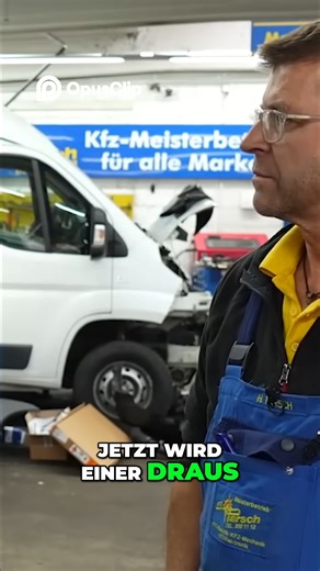 Auto Panne SO behebst du das! 🛠️ #automobil #werkstatt #autowerkstatt | Die Autodoktoren Clips