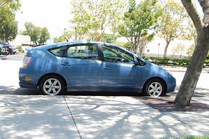 Toyota Recalls 670K Prius Hybrids in U.S.