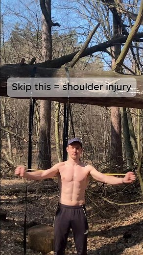 Skip This = Injuries ❌ Quick Shoulder Warm-Up Routine