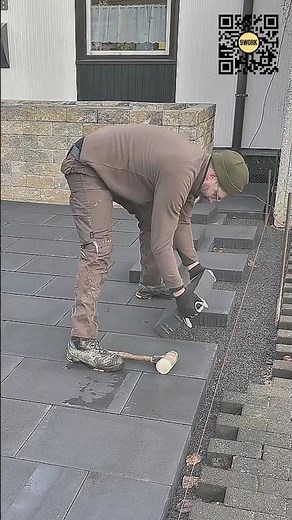 Precision Outdoor Patio and Step Installation with Concrete Slabs #9work