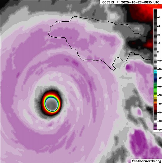 🛑🌀🛑Unfathomable to have an imminent and catastrophic landfall with the pressure down to around 892 mb with max gusts up to 220 mph! Now you know why I was posting the map showing Oceanic Heat Content 2 weeks ago.🛑🌀🛑 | My Personal Weatherman