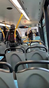 220K views · 628 reactions | On a bus in Streatham today  | London & UK Street News | Facebook