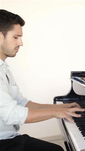 Francesco Parrino on Instagram: "Theme from #lovestory is my new #piano cover 🩵 Full video on YouTube!"
