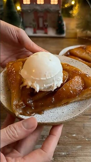 Pear Tarte Tatin 🍐