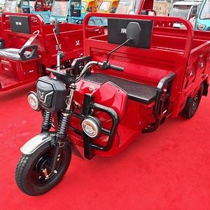 [Hot Item] China Maneuverable Tricycle Motorcycle Multi-Purpose Commercial Tricycle