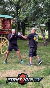 16K views · 1.9K reactions | Tyson Fury’s looking sharp on the mitts as the buzz builds around a potential 2026 comeback 壘 #Boxing  Tyson Fury | Fight Hub TV | Facebook