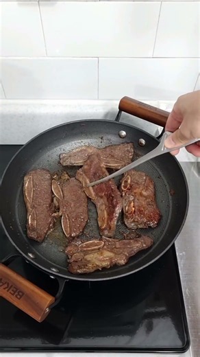 겉절이, 잔치국수, 양념갈비구이