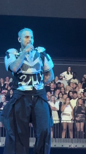 😍😍 such an amazing night #breezybowl #chrisbrownofficial #chrisbrown #foryoupagee #fyp @chrisbrownofficial