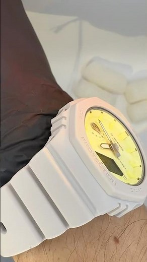Unboxing New yellow watch Casio G-SHOCK 2100 #gshock #luxury #vip #watch #luxurywatches