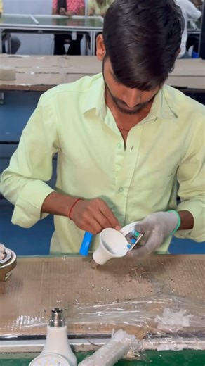 ChargingLED Bulb Factory | MK official