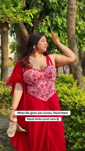 Nepali Dhaka Corset Saree - Traditional Ley