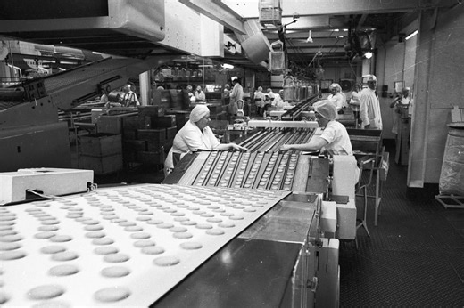 Tasty photos take you inside Fox's Biscuits in the 1970s