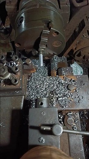 iron turning ⚙️ #viral #ytshorts#lathe #lathework #machining #turning #cnclathe #engineering #diy