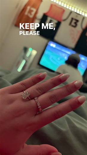 Growing Out Nails: Tips and Techniques