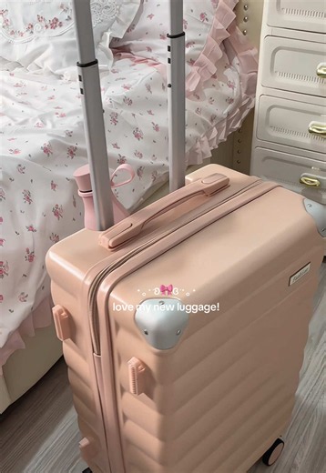 new luggage unboxing! #luggage #pinkluggage #luggagerecommendation #luggagereview #travelluggage