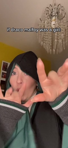 Genderbend Cosplay: Draco Malfoy Girl Transformation