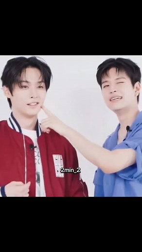 Mis papis 😍😍 ~que los divorciados sean eternos 🤭 ©️2min_2 #Seungmin #Skzstay #승민 #StrayKids #Stray #스트레이키즈 #STAY #SKZ #Seungmin #スキズ #StrayKids #STAY #YouMakeStrayKidsStay #straykidsperu #stayperu #straykidsstay 🌙•// Seungmin Perú | Seungmin - Perú