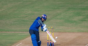 7 pro tips to help left-handed batters improve their skills