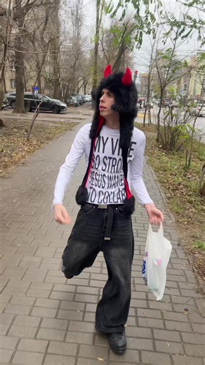 нелунатик (@nelynatik)’s videos with Cadillac Club Remix (by Skazka Music) - MORGENSHTERN & Eldzhey