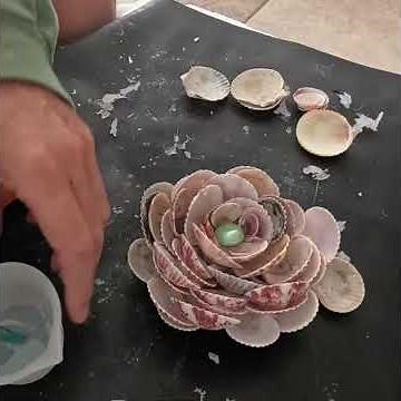 HOW TO MAKE A FLOWER FROM SHELLS! Learn from my mistakes and watch this video first #letsresin