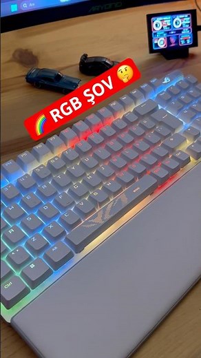 BU RGB HALİS Mİ? 🤯 ASUS ROG Strix Scope II 96 (RGB Test)