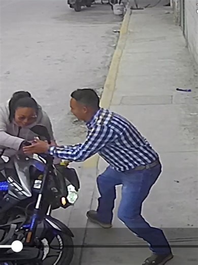 Regreso a la moto: Postparto y caídas divertidas