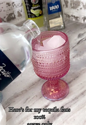 Here is a fun mix to add to your Tequila! On a hot day ! #cincodemayo #fypシ゚viral🖤tiktok #cheertok#latina #intuición #tequilashot #2025 #latinotiktok #vibes #likeit