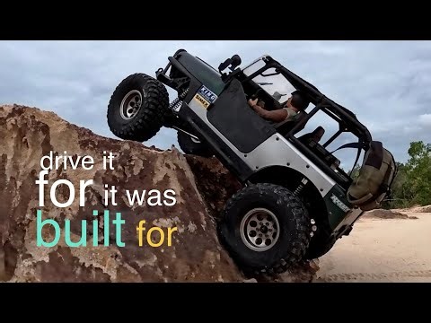 INSANELY SMOOTH Scale Crawling | Axial SCX10 III Jeep CJ-7 RC Off-Road