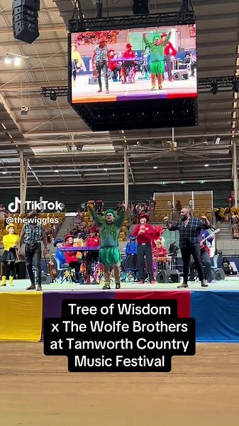 Tree of Wisdom Performance with The Wolfe Brothers